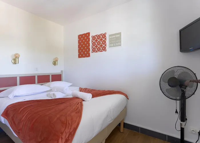 Blue View - Terrace With Sea View, Pool, Air Conditioning * Cannes