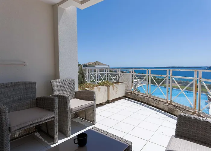 Blue View - Terrace With Sea View, Pool, Air Conditioning * Cannes