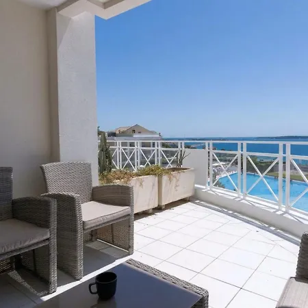 Blue View - Terrace With Sea View, Pool, Air Conditioning Daire